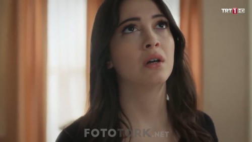 Elimi.Birakma.BL.38.WEBRip.720p.AAC.by.cideli37.TORK.mkv_snapshot_00.04.43.282.jpg