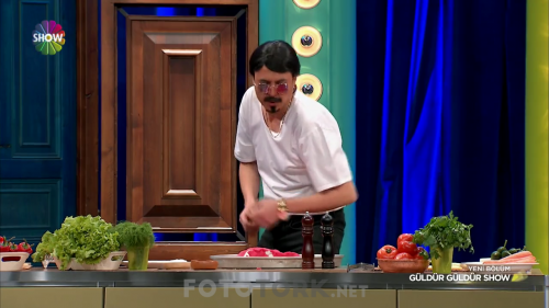 Guldur.Guldur.Show.18.05.2019.HDTvRip.720p.AC3.by.TheWelleTy.TORK.mkv_000504560.png