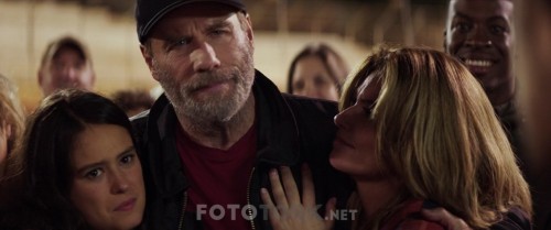Trading.Paint.2019.720p.BluRay.x264.AC3.DUAL.TORK.mkv_snapshot_01.20.14.690.jpg