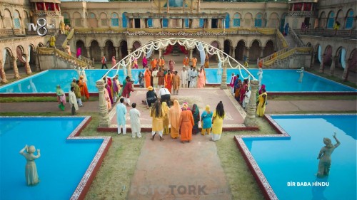 Bir.Baba.Hindu.2016.HDTvRip.1080p.x264.AC3.by.cideli37.TORK.mkv_snapshot_00.55.42.jpg