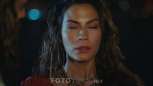 Erkenci.Kus.BL.46.WEBRip.720p.AAC.by.cideli37.TORK.mkv_snapshot_00.04.50.360.jpg