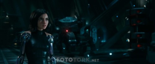 Alita.Battle.Angel.Alita.Savas.Melegi.2019.WEB-DL.ITunes.1080p.5.1.DUAL.TR-ENG.TORK.mkv_snapshot_01.45.36.955.jpg