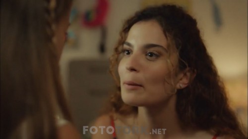 Benim.Tatli.Yalanim.BL.04.WEBRip.720p.AC.by.cideli37.TORK.mkv_snapshot_01.31.31.400.jpg