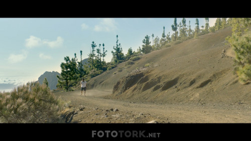 Girls.With.Balls.2019.1080p.NF.WEB-DL.DDP5.1.x264.DUAL.TR-ENG.TORK.mkv_snapshot_00.32.55.176.jpg
