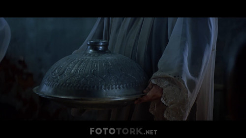 Girls.With.Balls.2019.1080p.NF.WEB-DL.DDP5.1.x264.DUAL.TR-ENG.TORK.mkv_snapshot_00.57.35.543.jpg