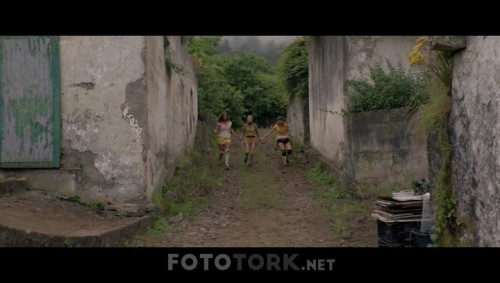 Girls.With.Balls.2019.NF.WEB-DL.XviD.AC3.TRDUB.TORK.avi_snapshot_00.49.45.533.jpg