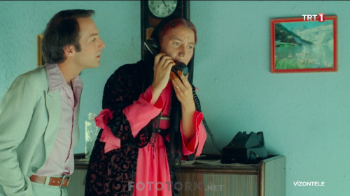 Vizontele.2001.HDTvRip.1080p.x264.AC3.by.cideli37.TORK.mkv_snapshot_01.03.53.jpg