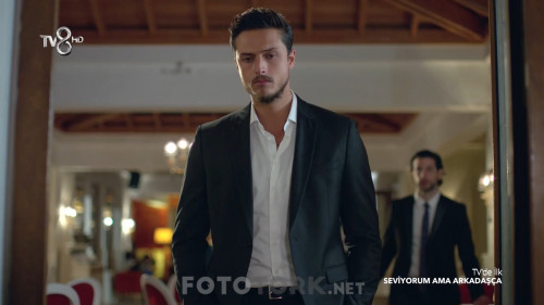 Seviyorum.Ama.Arkadasca.2016.HDTvRip.720p.x264.AC3.by.cideli37.TORK.mkv_snapshot_01.38.25.jpg