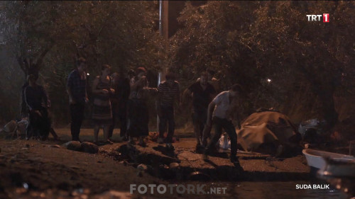 Suda.Balik.2016.HDTvRip.1080p.x264.AC3.by.cideli37.TORK.mkv_snapshot_00.08.33.jpg