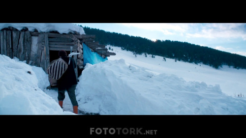 Cinar.2019.WEBRip.1080p.x264.AC3.by.cideli37.TORK.mkv_snapshot_00.01.58.jpg