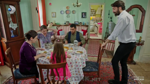 Afili.Ask.BL.13.HDTvRip.720p.AC3.by.TheWelleTy.TORK.mkv_002195488.png