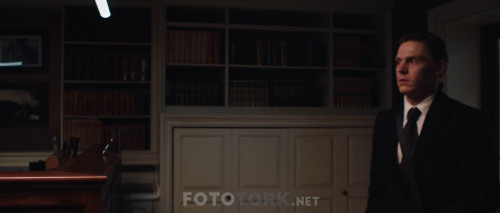 American.Animals.Amerikan.Soygunu.2018.BluRay.1080p.AC3.DUAL.TR-ENG.TORK.mkv_snapshot_01.14.31.514.jpg