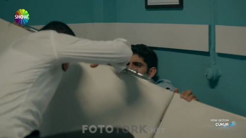 Cukur.BL.68.HDTvRip.720p.AC3.by.TheWelleTy.TORK.mkv_002282920.png