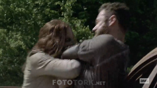 The-Walking-Dead-S10E01-720p-WEB-DL-H264-TBS.mkv_snapshot_11.56.229.jpg