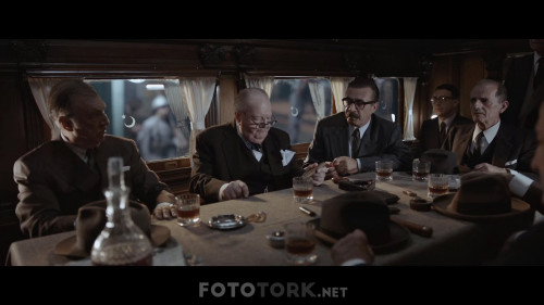 Cicero-2019-1080p-WEB-DL-H264-TORK.mp4_snapshot_00.59.42_2019.10.04_22.10.06.jpg