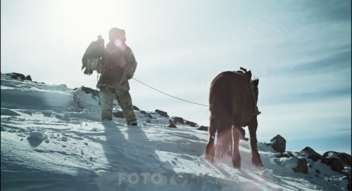 The.Eagle.Huntress.2016.720p.Bluray.x264.AC3.DUAL.TR-KAZ.TORK.mkv_snapshot_01.19.30.jpg