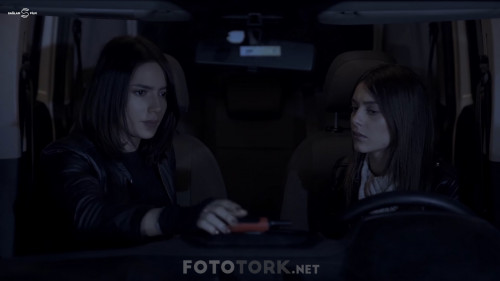 Ecinni---Tilsimli-Mezar-2019-1080p-WEB-DL-SanSurSuz-TORK.mkv_snapshot_00.27.35.688.jpg