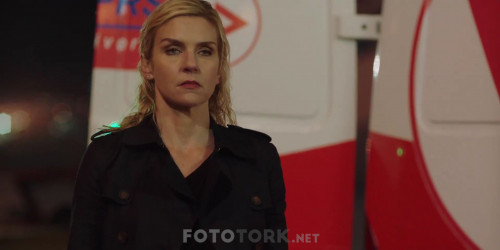 Icerideki-Adam-Muhbir-2019-1080p-BluRay-DUAL-TR-EN-TORK_01_35_11_01_9.jpg