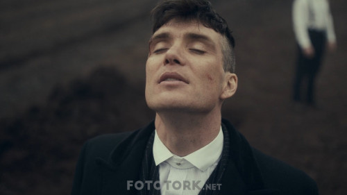 Peaky.Blinders.S03E01-1.mkv_snapshot_00.10.709.jpg