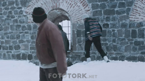 Kar.Korsanlari.2015.WEB-DL.720p.AC3.TORK.mkv_snapshot_01.11.18.jpg