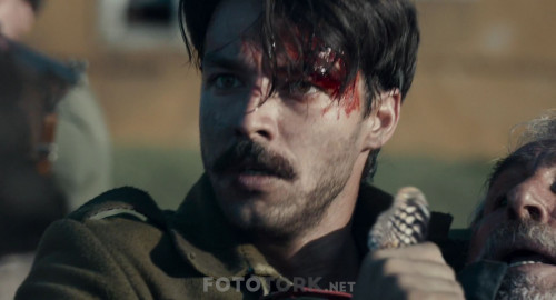 Hurkus-Goklerdeki-Kahraman-1080p-WEB-DL-x264-TORK_00_56_38_04_5.jpg