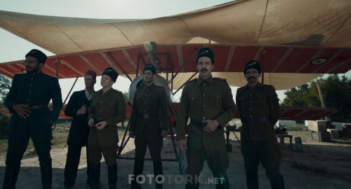 Hurkus-Goklerdeki-Kahraman-1080p-WEB-DL-x264-TORK_01_19_16_06_7.jpg