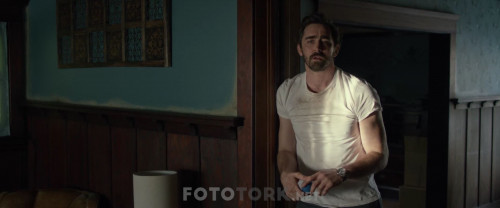 Beklenen-Zaman-The-Keeping-Hours-2018-1080p-WEB-DL-DUAL-TR-EN-TORK_00_28_29_08_3.jpg