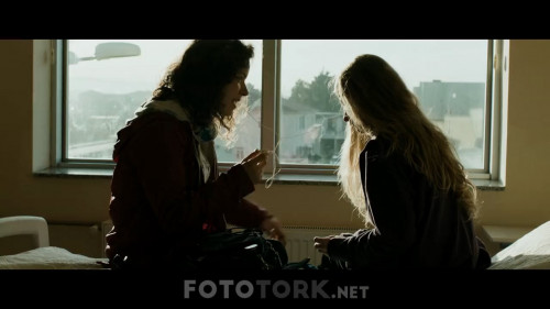 Tereddut-2016-720p-Netflix-WEB-DL-DD5.1.mkv_snapshot_01.30.18_2019.10.31_18.08.46.jpg