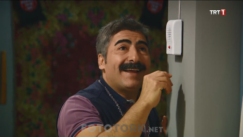 Seksenler.BL.21.HDTvRip.720p.AC3.by.cideli37.TORK.mkv_snapshot_13.03.jpg