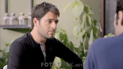 Beni.Unutma.2011.WEB-DL.720p.AAC.by.cideli37.TORK.mkv_snapshot_01.35.43.jpg