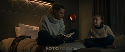 Koruyucu.Lukas.The-Bouncer.2018.BluRay.1080p.AC3.x264.DUAL.TR-ENG.TORK.mkv_snapshot_00.45.09.623.jpg