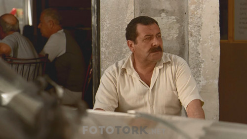 Ilk.Ask.2006.WEB-DL.720p.AAC.by.cideli37.TORK.mkv_snapshot_00.24.13.jpg