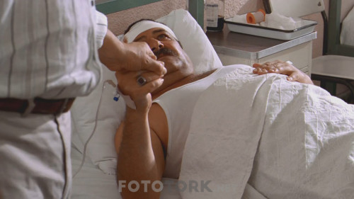 Ilk.Ask.2006.WEB-DL.720p.AAC.by.cideli37.TORK.mkv_snapshot_01.44.42.jpg