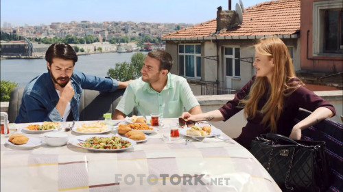 Stajyer.Mafya.2014.WEB-DL.720p.AAC.by.cideli37.TORK.mkv_snapshot_01.03.59.jpg
