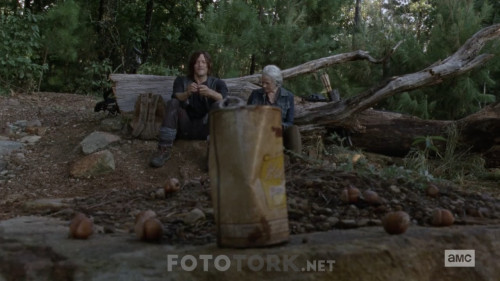 The-Walking-Dead-S10E06-720p-WEB-DL-H264-XLF.mkv_snapshot_12.59.296.jpg