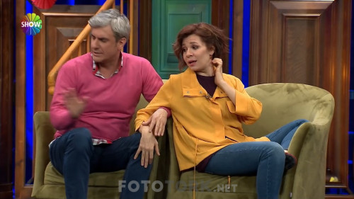 Guldur.Guldur.Show.15.11.2019.HDTvRip.720p.AC3.by.TheWelleTy.TORK.mkv_snapshot_00.38.12.348.jpg