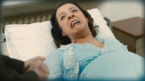 Mutlu.Aile.Defteri.2013.WEB-DL.720p.AAC.by.cideli37.TORK.mkv_snapshot_00.01.36.jpg