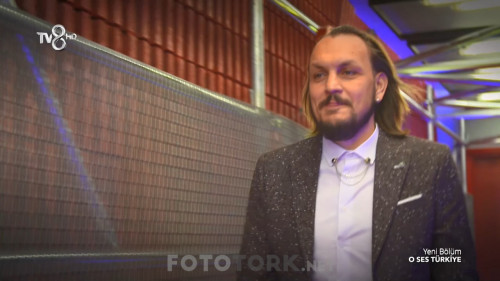 O.Ses.Turkiye.16.11.2019.HDTvRip.720p.AC3.by.cideli37.TORK.mkv_snapshot_01.00.04.jpg