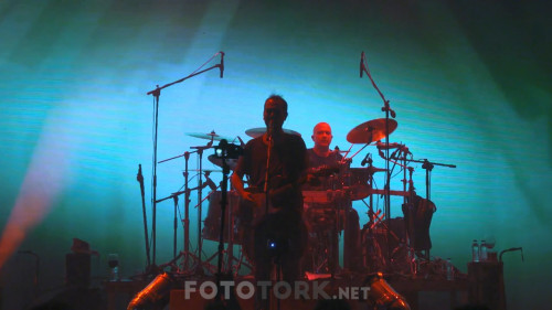 Mor.ve.Otesi.Das.Das.Konseri.2019.WEB-DL.720p.AAC.by.cideli37.TORK.mkv_snapshot_00.43.06.jpg