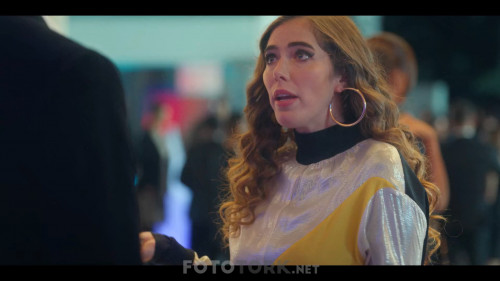 1.S.Ep1-El-Club---MDMA-ve-Kotu-Fikirler.mkv_snapshot_17.36_2019.11.22_21.54.08.jpg