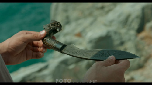 1.S.Ep1-The-Stranded---Yikintilar.mkv_snapshot_21.04_2019.11.22_21.42.02.jpg