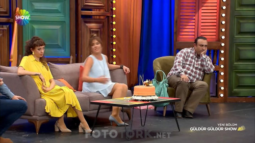 Guldur.Guldur.Show.22.11.2019.HDTvRip.720p.AC3.by.TheWelleTy.TORK.mkv_snapshot_01.04.22.692.jpg