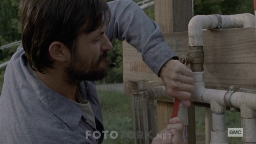 The-Walking-Dead-S10E08-720p-WEB-DL-H264-XLF.mkv_snapshot_03.08.188.jpg