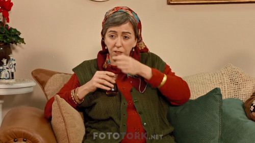 Jet.Sosyete.S03E08.1080p.WEB-DL.H264.AAC.TORK.mkv_snapshot_27.58.jpg