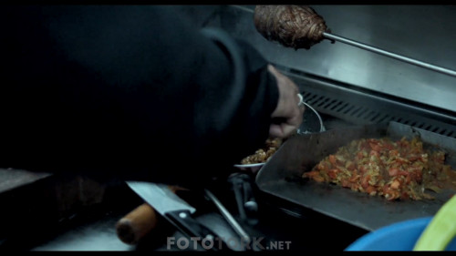 Abluka.2015.WEB-DL.1080p.AAC.by.cideli37.TORK.mkv_snapshot_00.36.08.jpg