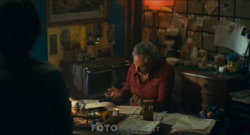 Joker.2019.1080p.BluRay.x264.AC3.TR.ALTYAZI.TORK.mkv_snapshot_00.17.59.967.jpg