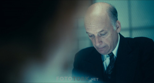 Joker.2019.1080p.BluRay.x264.AC3.TR.ALTYAZI.TORK.mkv_snapshot_01.14.35.713.jpg