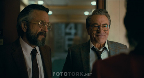 Joker.2019.1080p.BluRay.x264.AC3.TR.ALTYAZI.TORK.mkv_snapshot_01.35.39.177.jpg