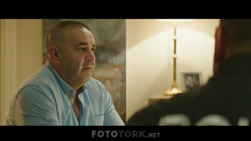 Safak-Sezer---Yalan-Dolan-2019-WEB-DL-1080p.mkv_snapshot_00.13.39.888.jpg