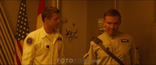 Yildizlara.Dogru.Ad.Astra.2019.BluRay.1080p.x264.DUAL.TR-EN.TORK.mkv_snapshot_00.52.35.114.jpg
